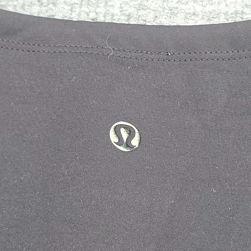 Lululemon Womens Top Size 6 Black Pleat On Long Sleeve Pleated - Picture 4 of 9
